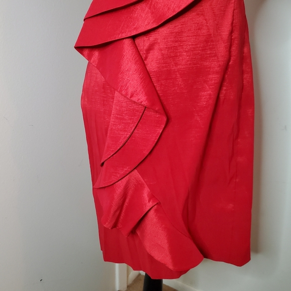 Jessica Simpson ruffled red dress - Picture 5 of 9